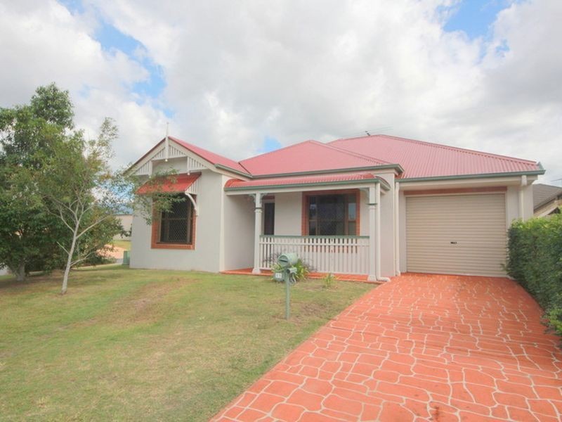 11 Wombat Parade, North Lakes QLD 4509