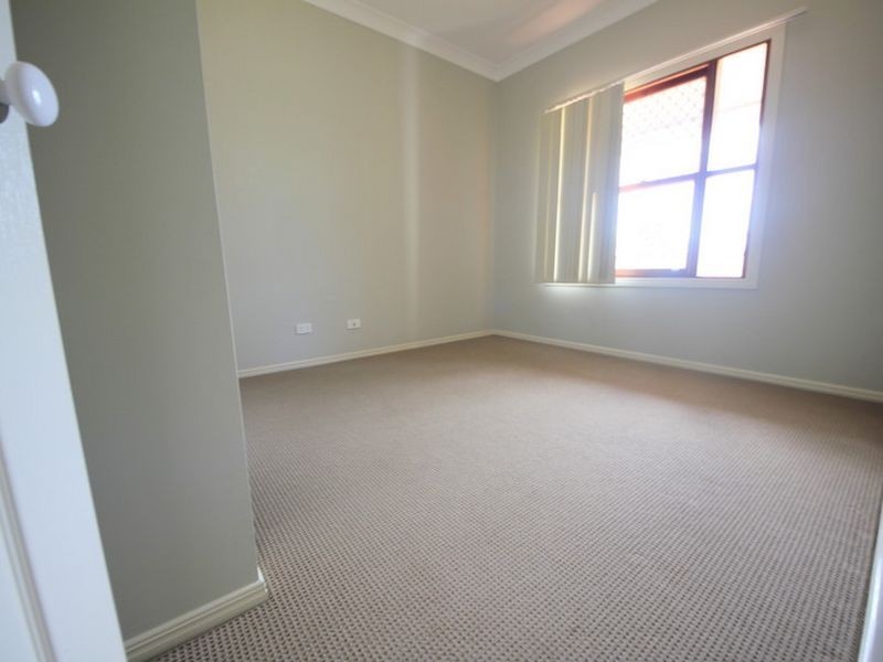 11 Wombat Parade, North Lakes QLD 4509