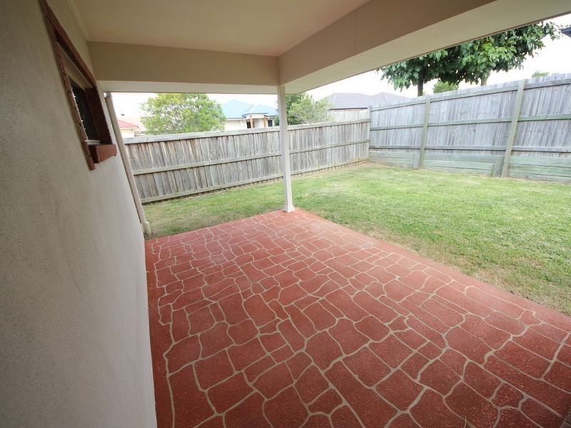 11 Wombat Parade, North Lakes QLD 4509