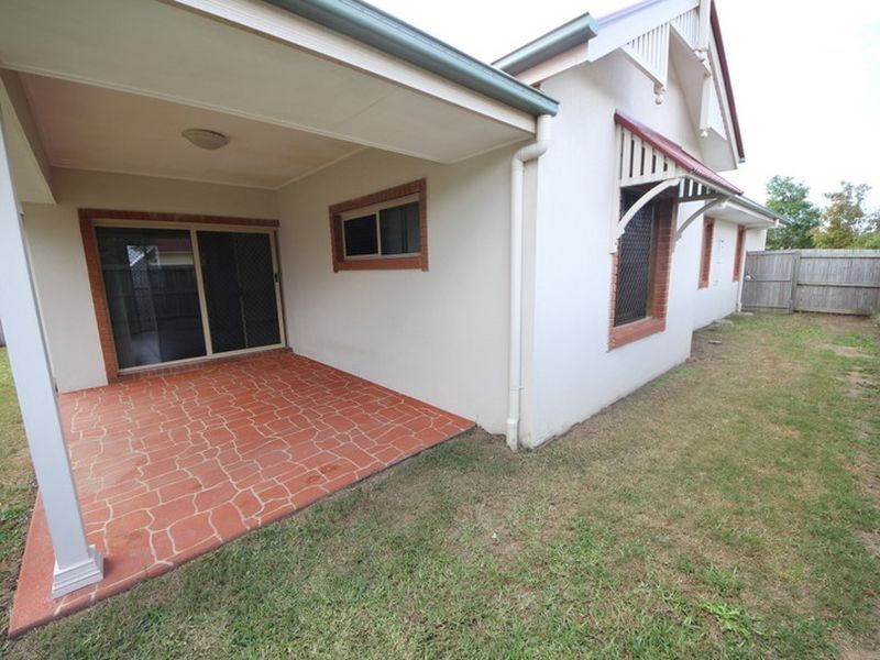 11 Wombat Parade, North Lakes QLD 4509