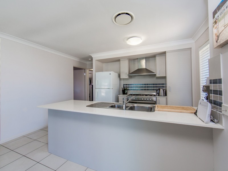 11 Mersey Street, North Lakes QLD 4509