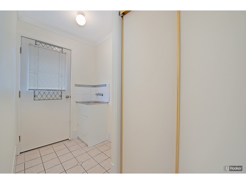 6 Page Street, North Lakes QLD 4509