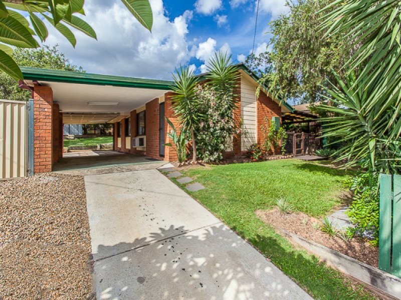 8 Woodcroft Court, Kallangur QLD 4503