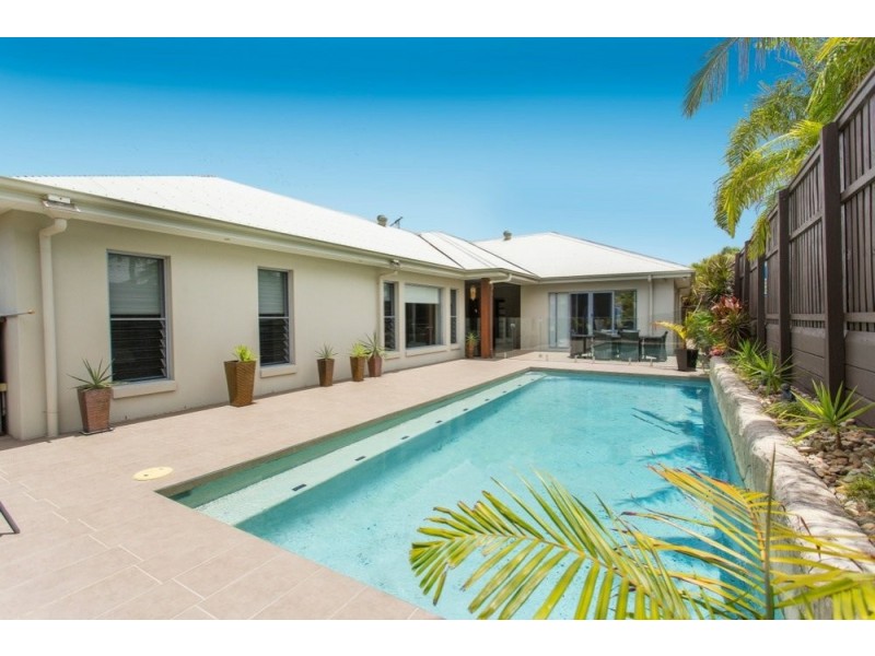6 Mickelson Street, North Lakes QLD 4509