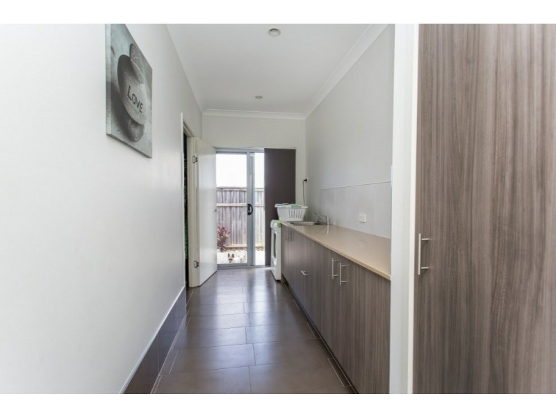 6 Mickelson Street, North Lakes QLD 4509