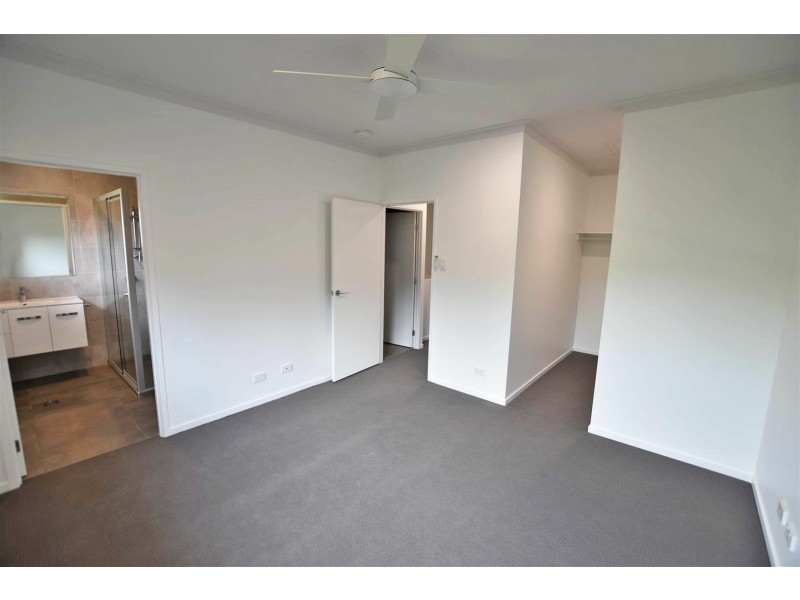 Unit 4/1570 Gympie Rd, Carseldine QLD 4034