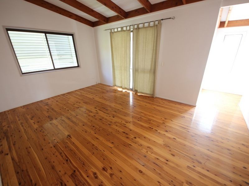 21 Oakview Court, Kallangur QLD 4503