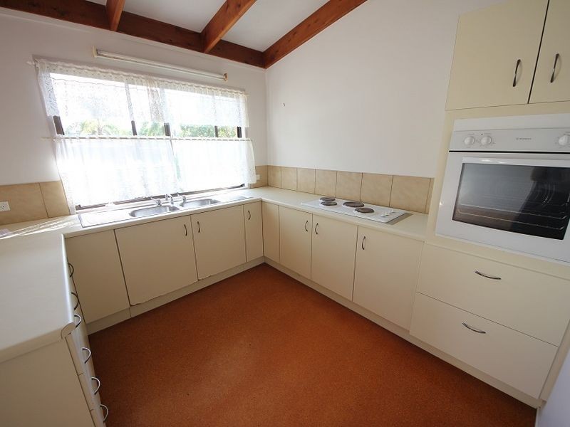 21 Oakview Court, Kallangur QLD 4503