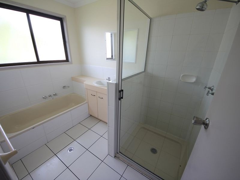 21 Oakview Court, Kallangur QLD 4503