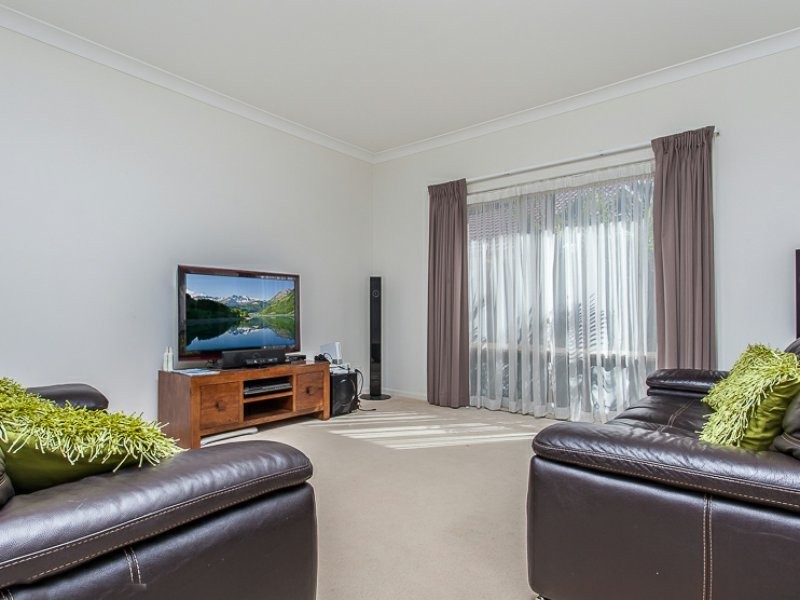 29 Turnstone Circuit, North Lakes QLD 4509