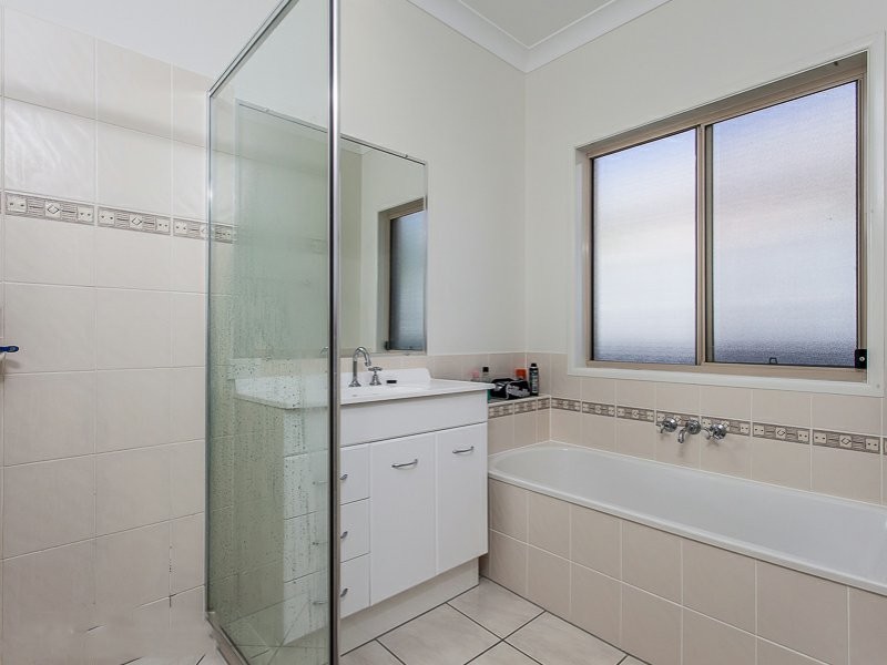 29 Turnstone Circuit, North Lakes QLD 4509