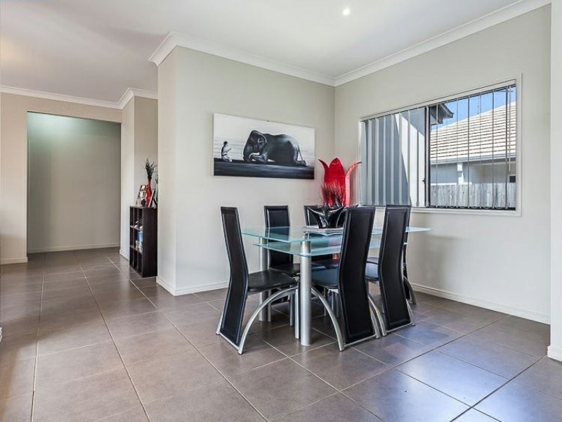 18 Ballesteros Street, North Lakes QLD 4509