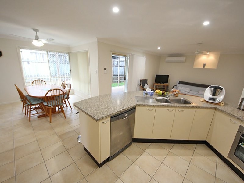 5 Currawinya Street, North Lakes QLD 4509