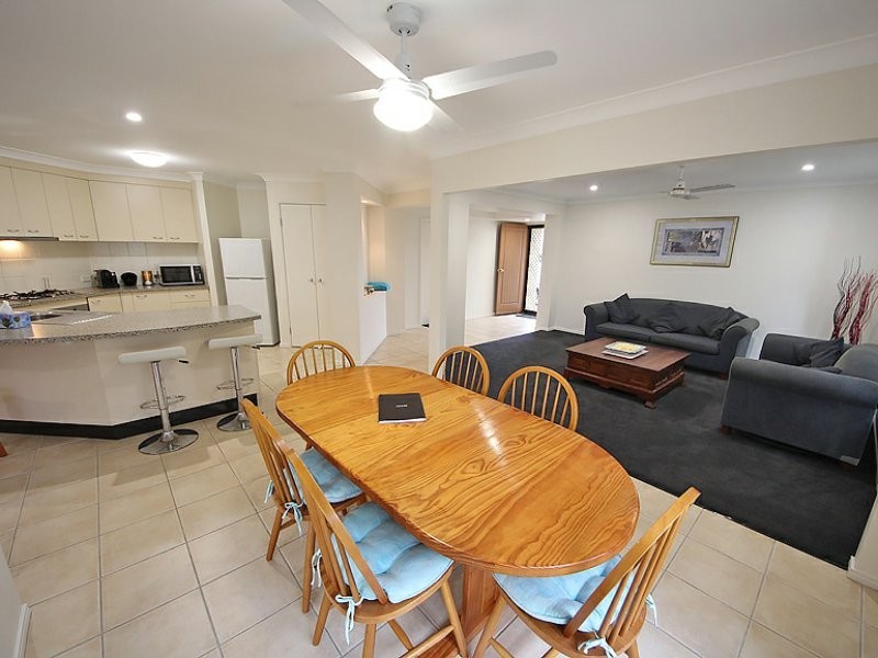 5 Currawinya Street, North Lakes QLD 4509