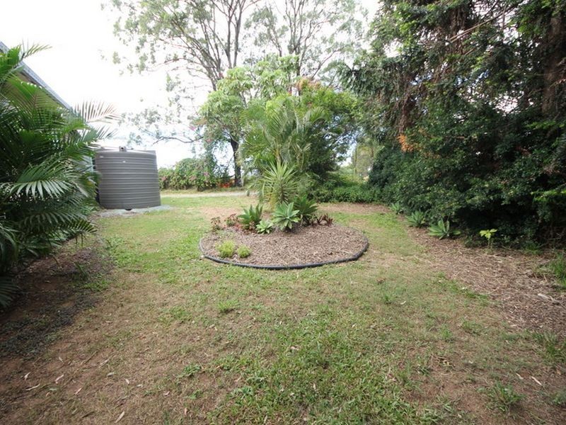12 Kerr Road East – off Stapylton, North Lakes QLD 4509