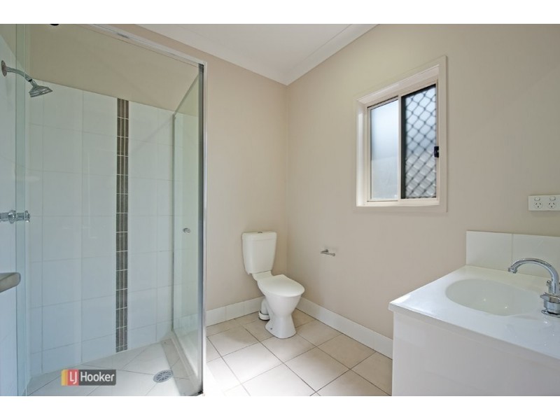 9 Crenshaw Street, North Lakes QLD 4509