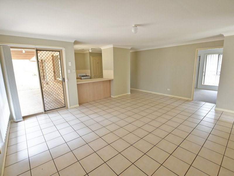 12 Bilinga Place, Kallangur QLD 4503