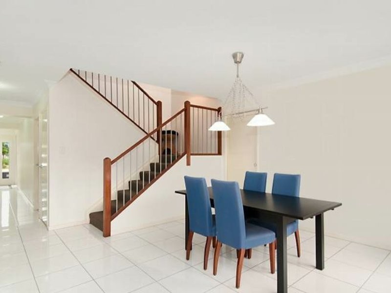 25 Astley Pde, North Lakes QLD 4509