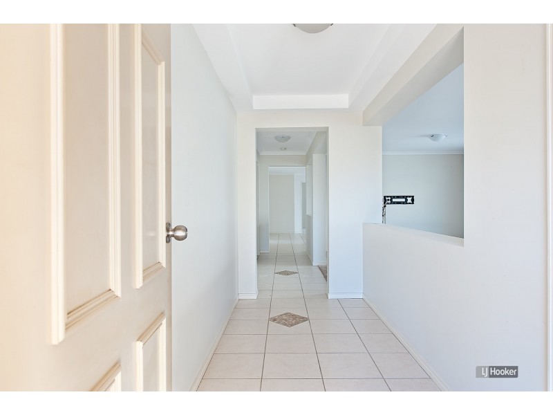 6 Peron Crescent, North Lakes QLD 4509