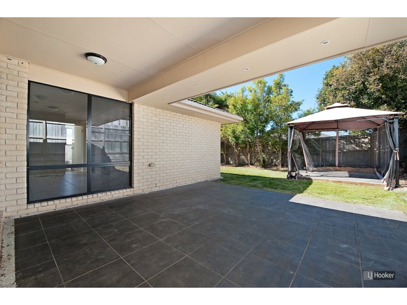 6 Peron Crescent, North Lakes QLD 4509