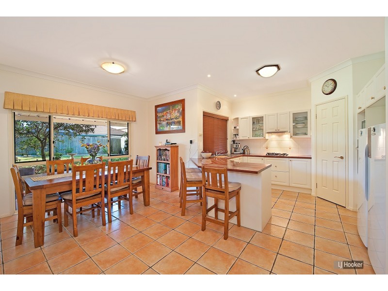 10 Campion Drive, North Lakes QLD 4509