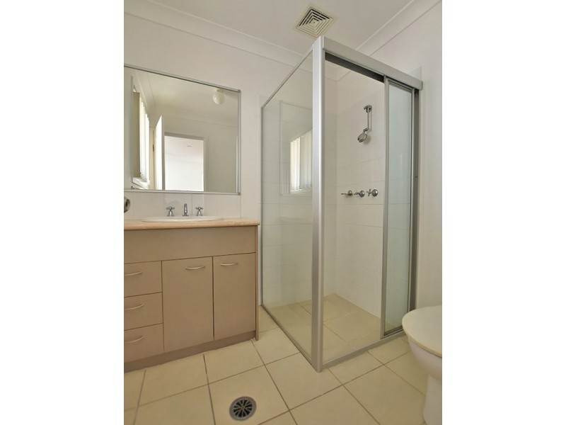 10 Diamond Ave, Kallangur QLD 4503