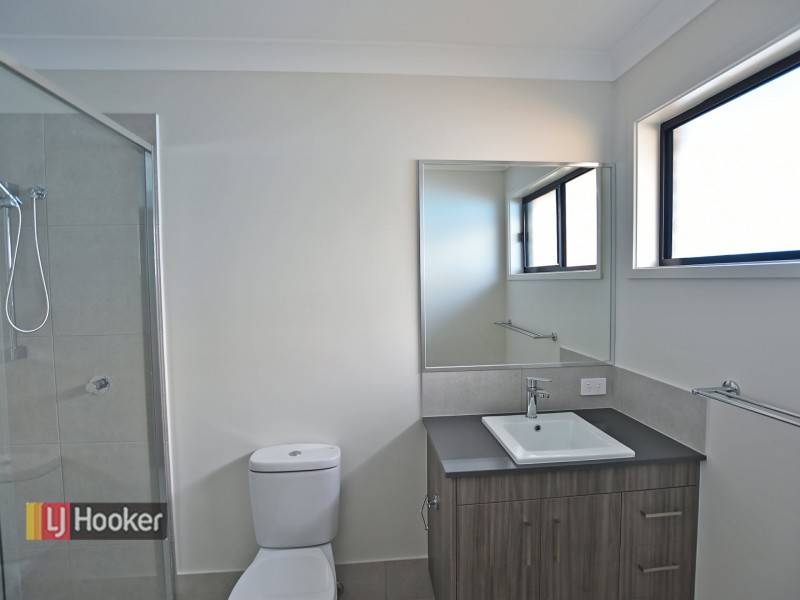 58 Tarong Ave, North Lakes QLD 4509