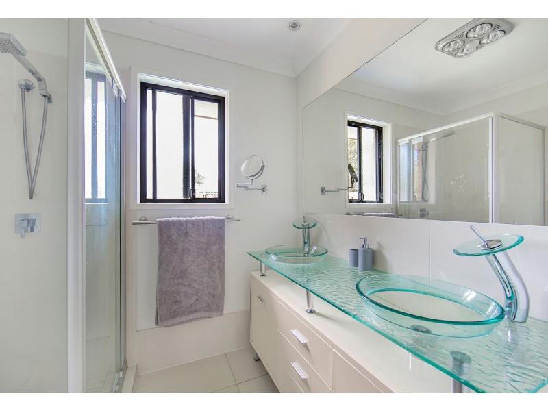 14 Kingdom Circuit, North Lakes QLD 4509