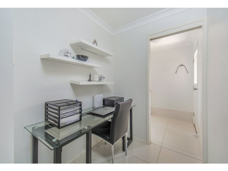 14 Kingdom Circuit, North Lakes QLD 4509