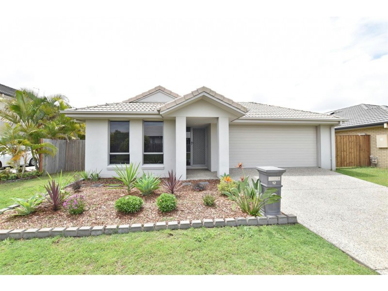 12 Williams Crescent, North Lakes QLD 4509