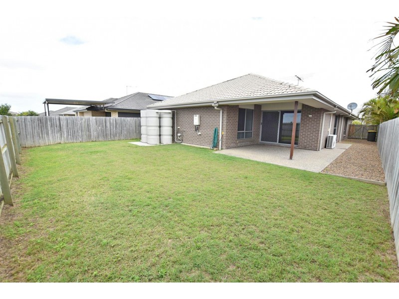 12 Williams Crescent, North Lakes QLD 4509