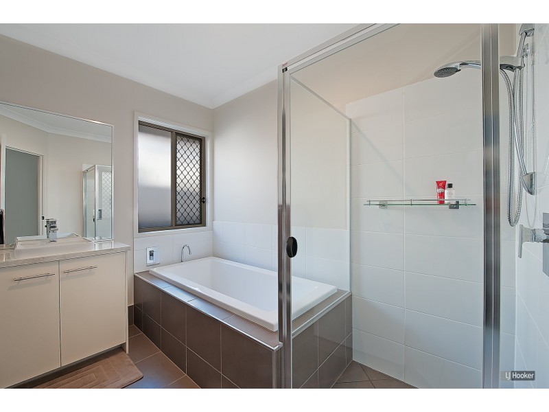 8 Platt Court, Mango Hill QLD 4509