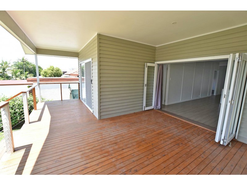 18 Bayview Road, Brighton QLD 4017