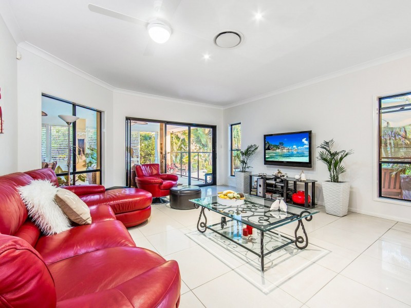 84 Mariner Boulevard, Deception Bay QLD 4508