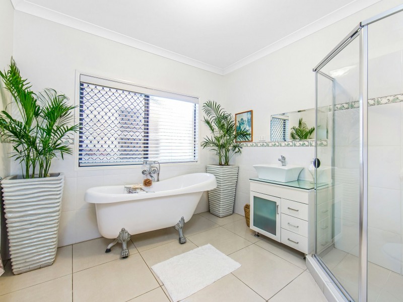 84 Mariner Boulevard, Deception Bay QLD 4508
