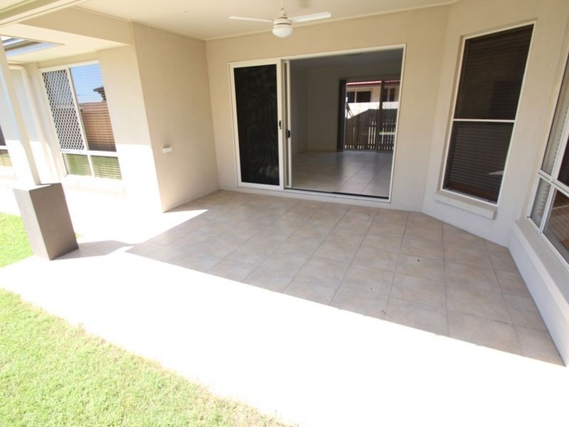 7 Riberry Court, North Lakes QLD 4509