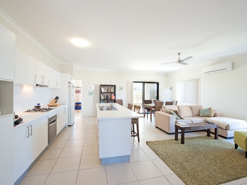 12 Kakadu Court, North Lakes QLD 4509