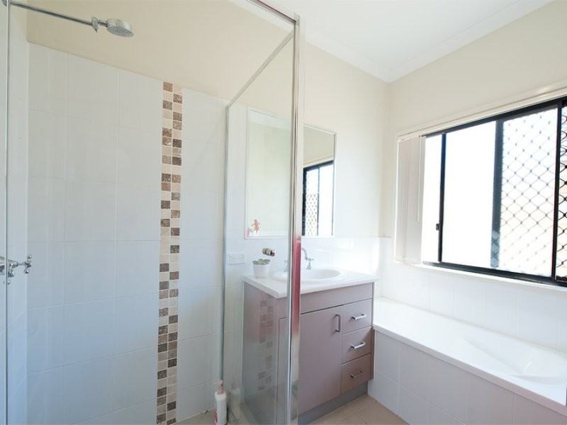 12 Kakadu Court, North Lakes QLD 4509