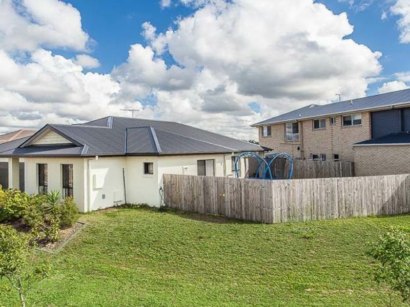 12 Kakadu Court, North Lakes QLD 4509