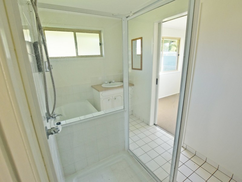 45 Cresthaven Drive, Morayfield QLD 4506