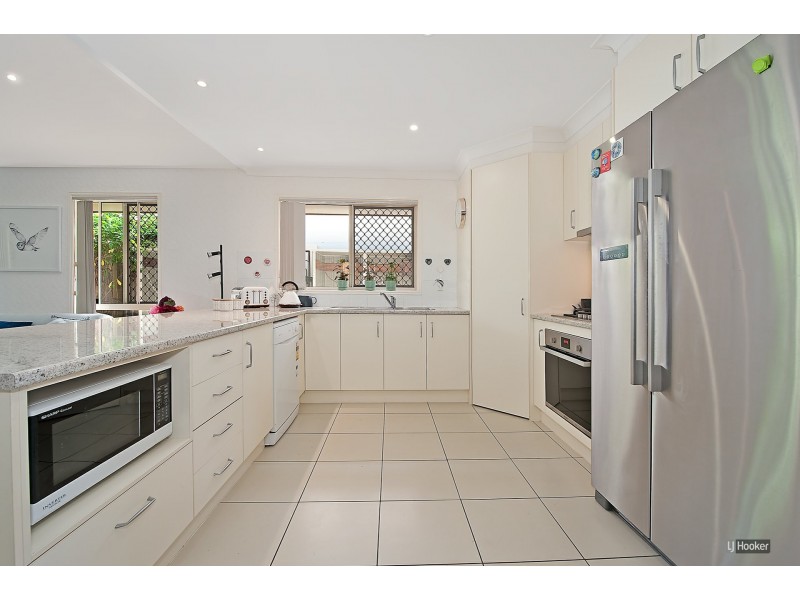 21 Elderflower Circuit, Griffin QLD 4503