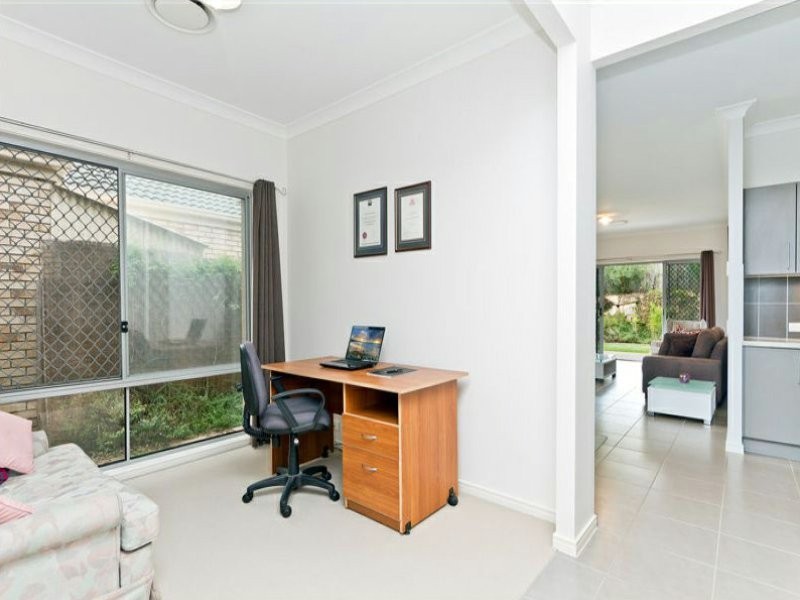 19 Kowari Crescent, North Lakes QLD 4509