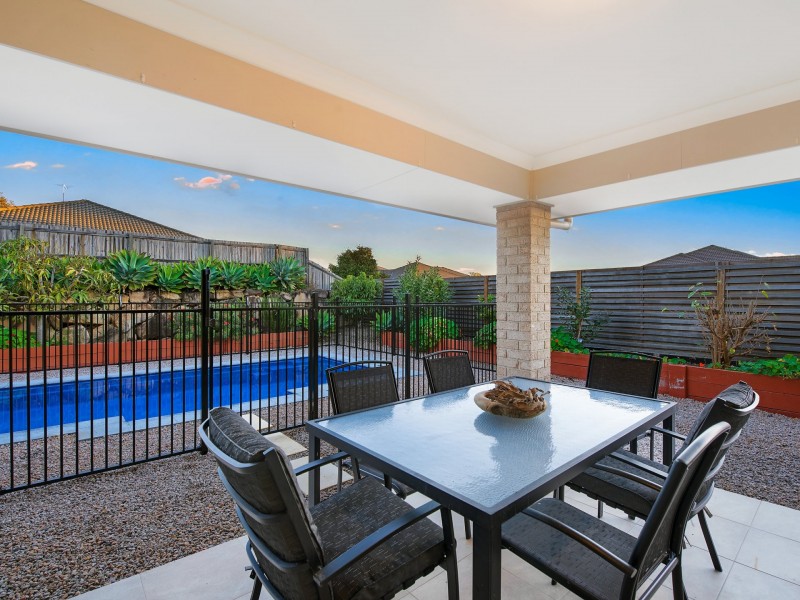 2 Nutmeg Drive, Griffin QLD 4503