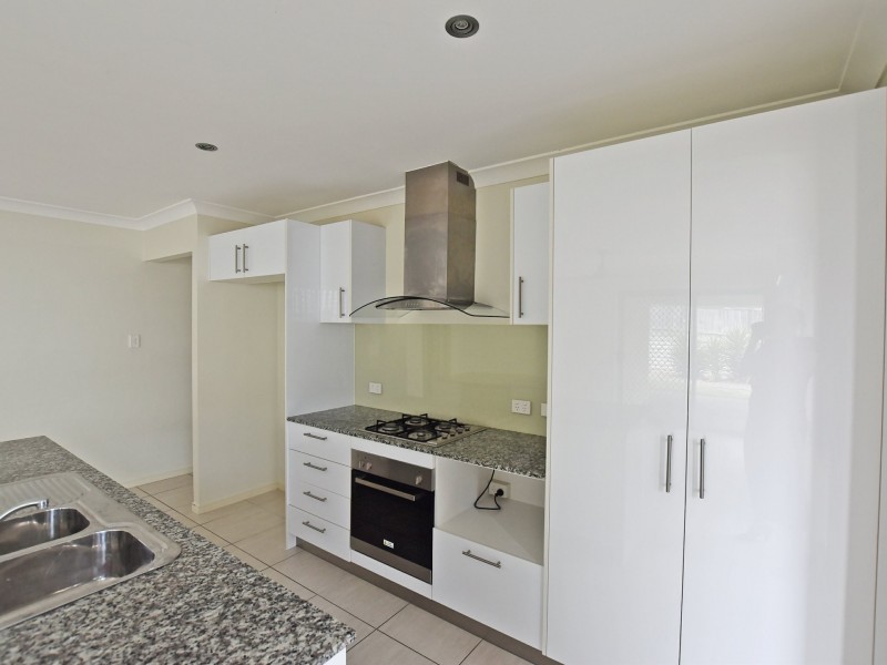 5 Toby Close, Kallangur QLD 4503