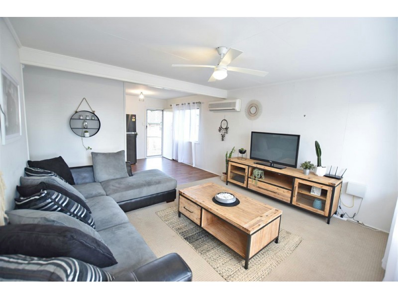 3 Evelyn Street, Kallangur QLD 4503