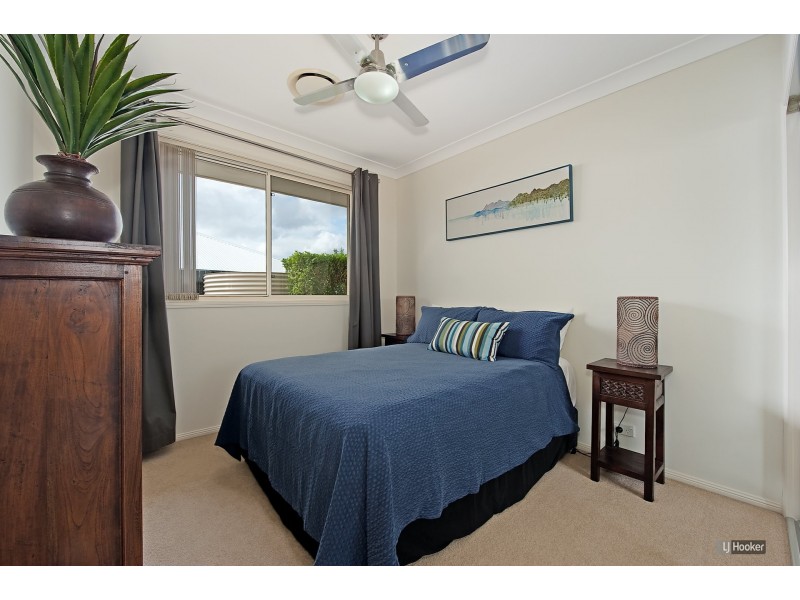 8 Troon Street, North Lakes QLD 4509