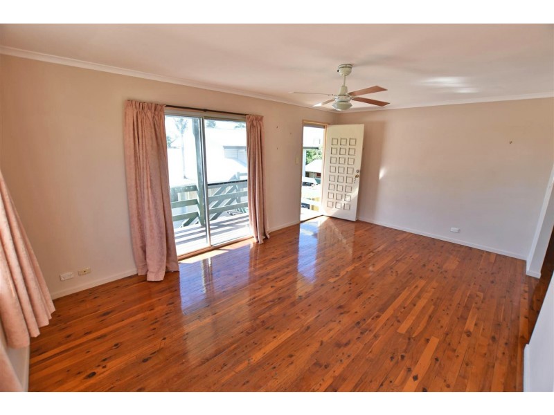 5 Hedge Street, Strathpine QLD 4500