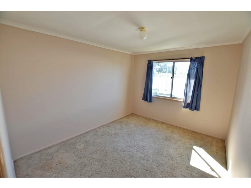 5 Hedge Street, Strathpine QLD 4500