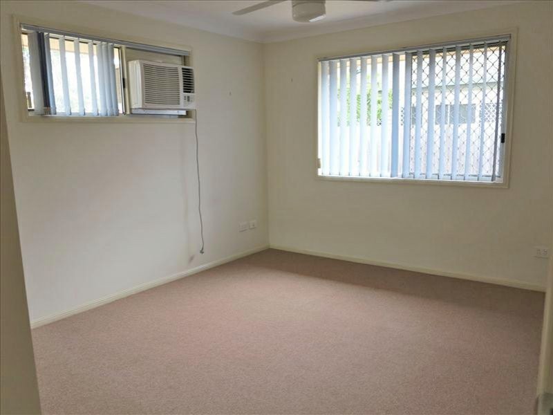 27 Spring Road, Kallangur QLD 4503