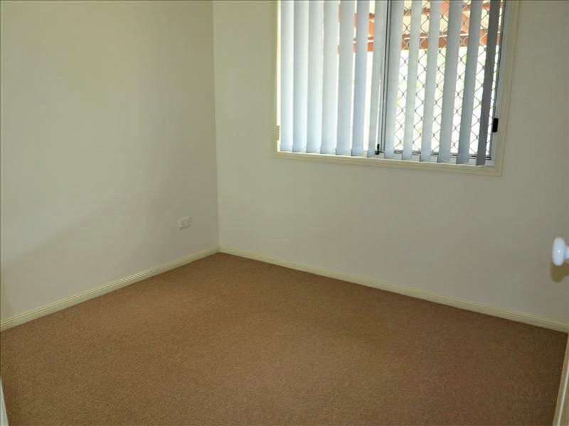 27 Spring Road, Kallangur QLD 4503